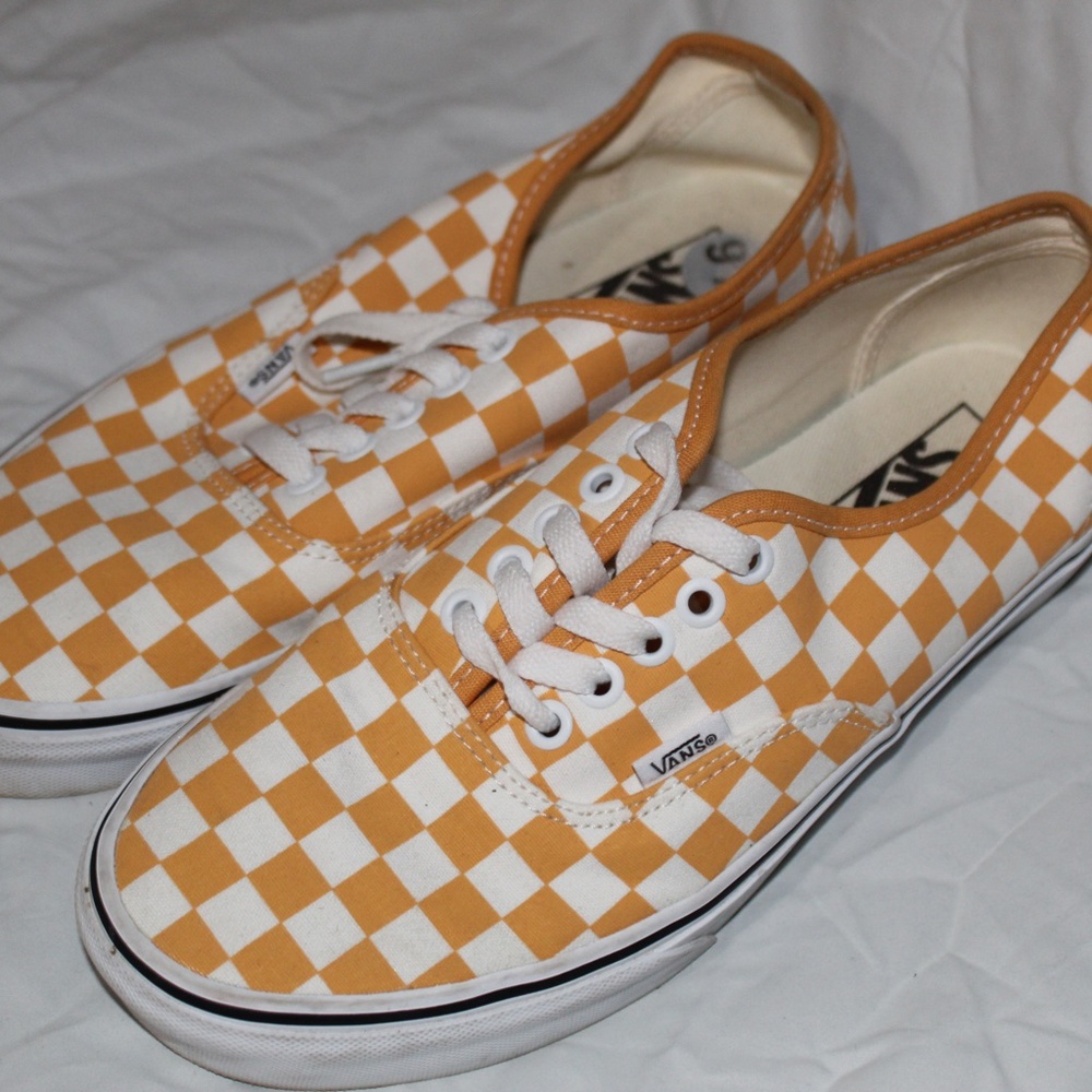 Vans Women's Golden Nugget - gold checkerboard, sz 9.5 women's/8 mens, worn once